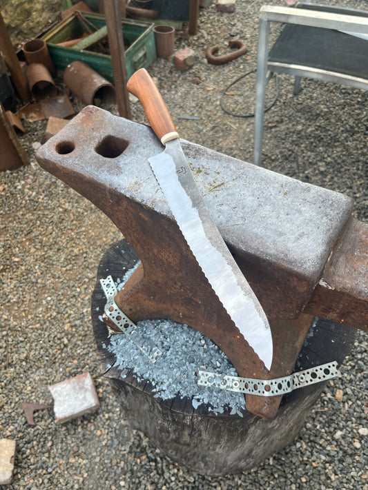 Bread knife 251x40 mm high carbon steel