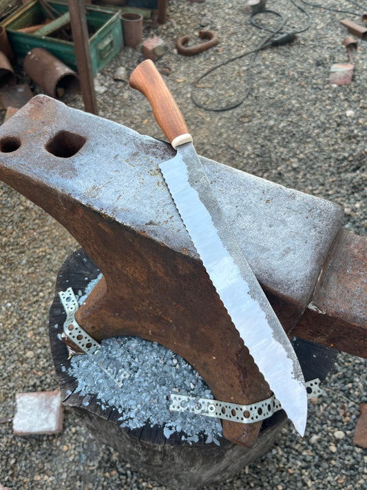 Bread knife 248x38 mm high carbon steel